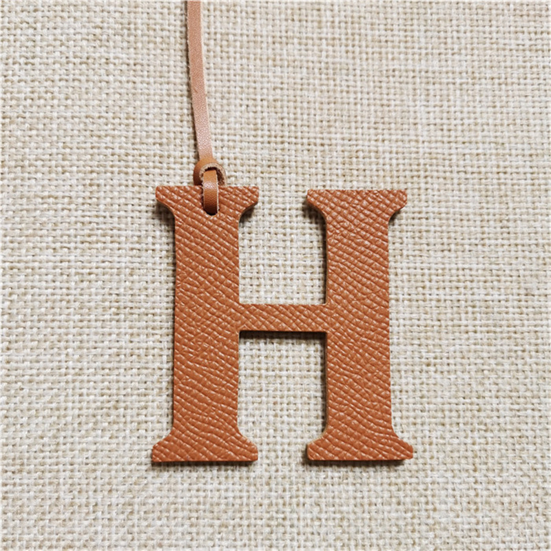 Wholesale Luxury Genuine Leath - Monogram Keychain Leather review and price
